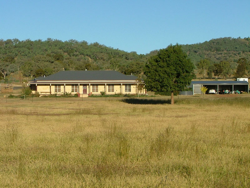 RELAXED LIFESTYLE IN A QUALITY HOME ON 5 GOOD ACRES Picture 1