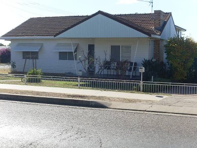 CHECK OUT THE PRICE! Picture