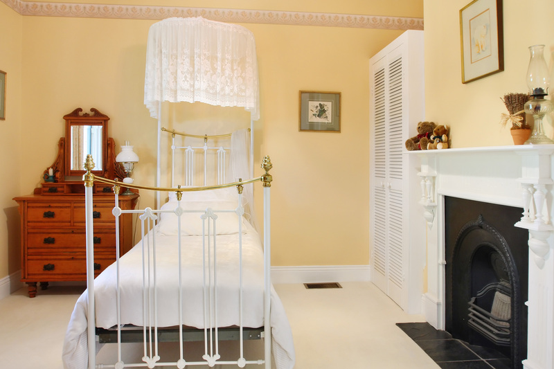 "Granville" Picture 3