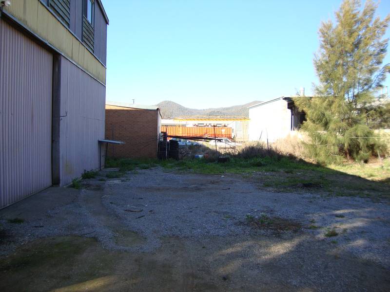 CENTRAL INDUSTRIAL SHEDDING Picture 3