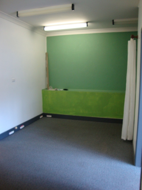 AFFORDABLE FIRST FLOOR BUSINESS PREMISES Picture 2