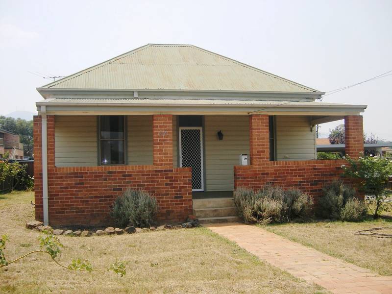 Renovated 3 bedroom home Picture 1