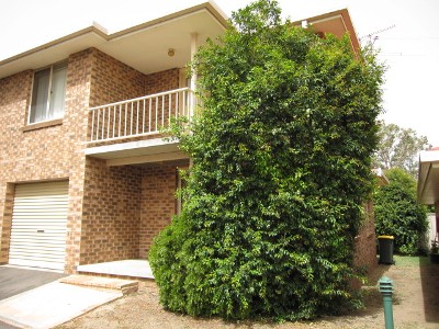 Investors take note!!!! Unit close to Hospital with a happy tenant!! Picture Investors take note!!!! Unit close to Hospital with a happy tenant!! Picture