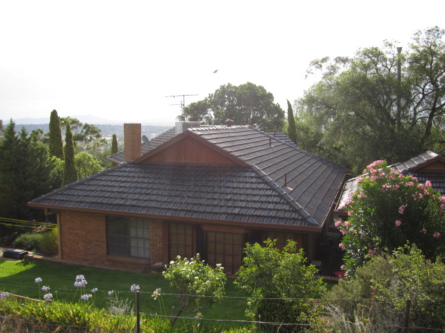 Best Position, best quality- a home of substance which will sell quickly Picture 2