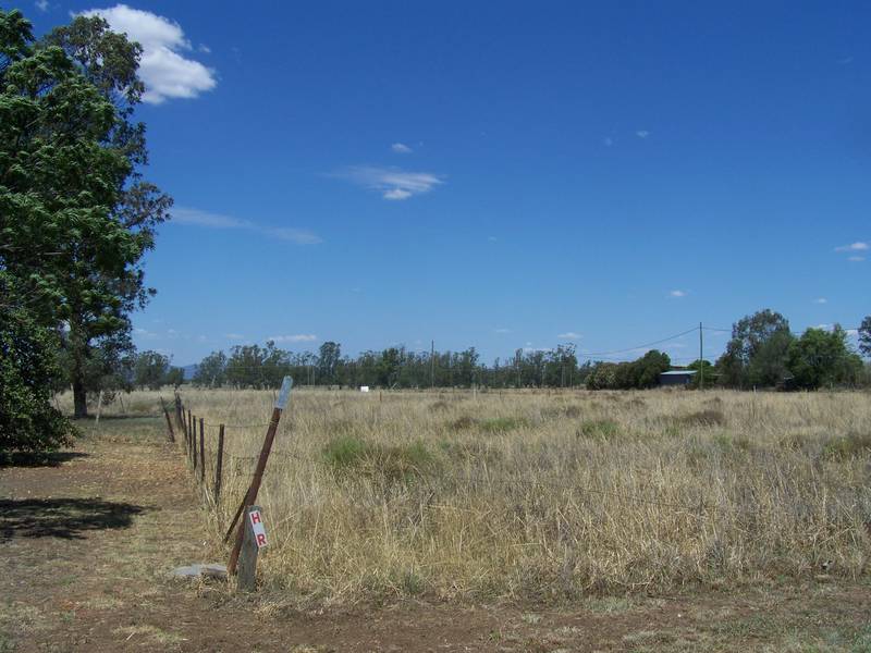 BECOME PART OF A COMMUNITY Picture 3