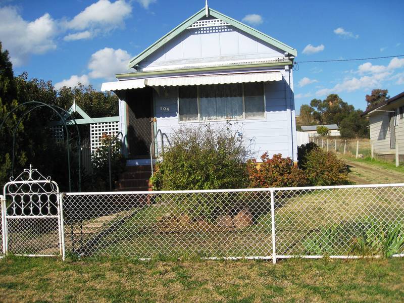 2 bedroom in Werris Creek!! Picture 1