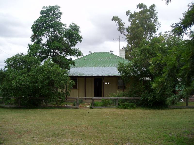 3 BEDROOM HOME, ATTUNGA Picture 1