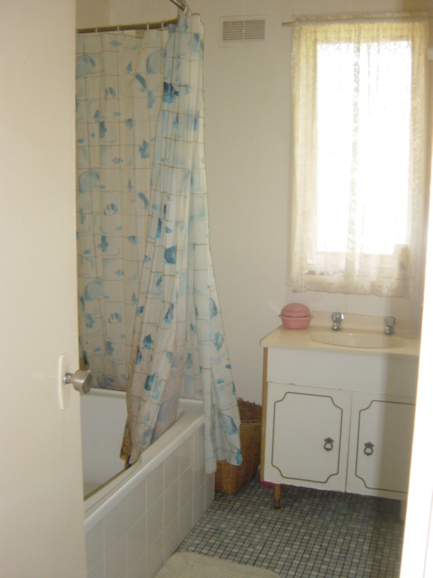 INVESTORS SPECIAL Picture 3