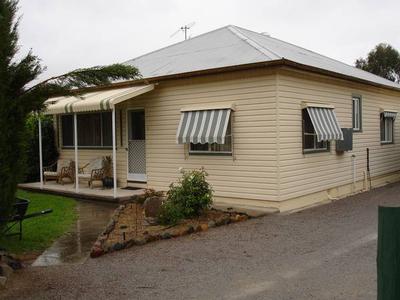 CHARMING HOME ON PRIVATE 4.5 ACRES WITH SHEDDING GALORE Picture