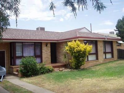 11 MURRAWAI STREET Picture 11 MURRAWAI STREET Picture