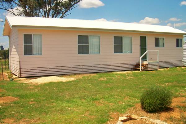 Priced To SELL!! Picture 1