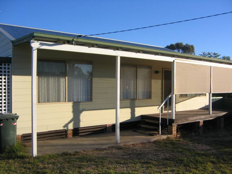 11 KURURA STREET - WERRIS CREEK Picture 2