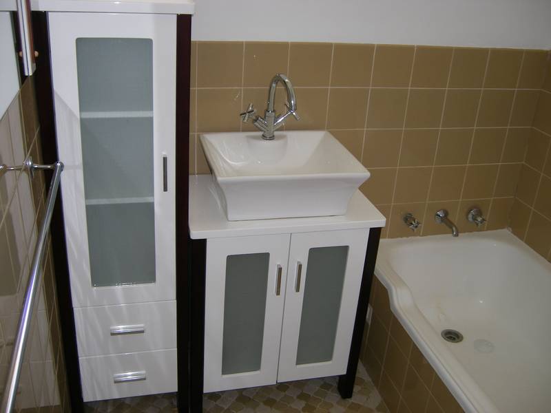 13 ROBINA STREET - SOUTH TAMWORTH Picture 3