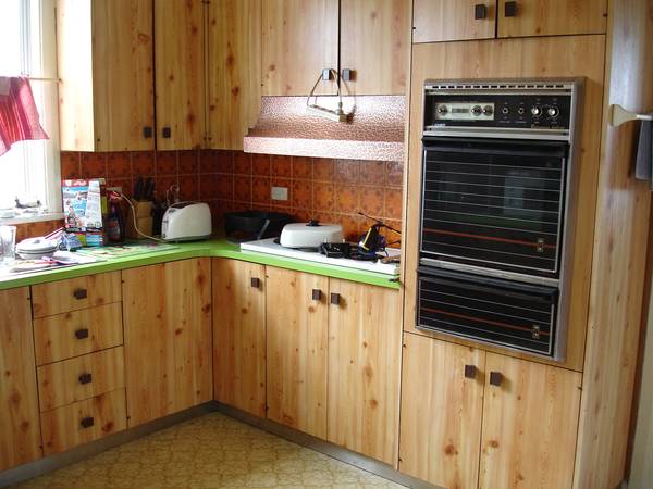 READY STEADY ....GO!!
GREAT BUYING HERE, 954m2 BLOCK, CENTRAL LOCATION... GREAT INVESTMENT OPPORTUNITY!!! Picture 2