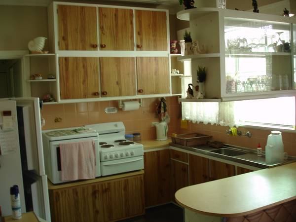 Brick & Tile - Excellent Location - Be Quick Here Picture 2