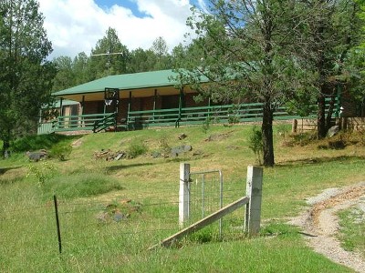 Close to the city on a tranquil 6.8 acres Picture