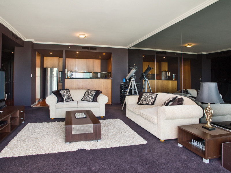 Enjoy life above the Swissotel - Unfurnished 2 br Apartment with parking Picture 2