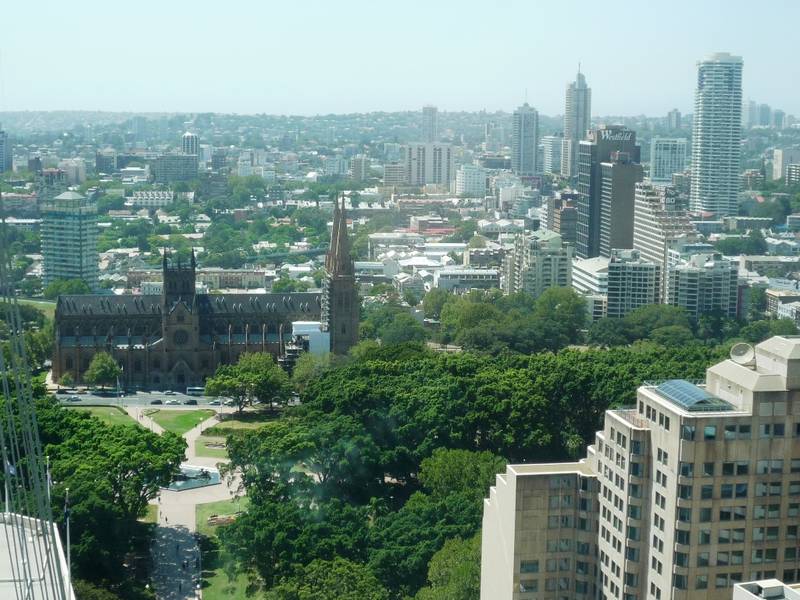 Sumptuously appointed 4 bedroom apartment on level 30 Picture 1