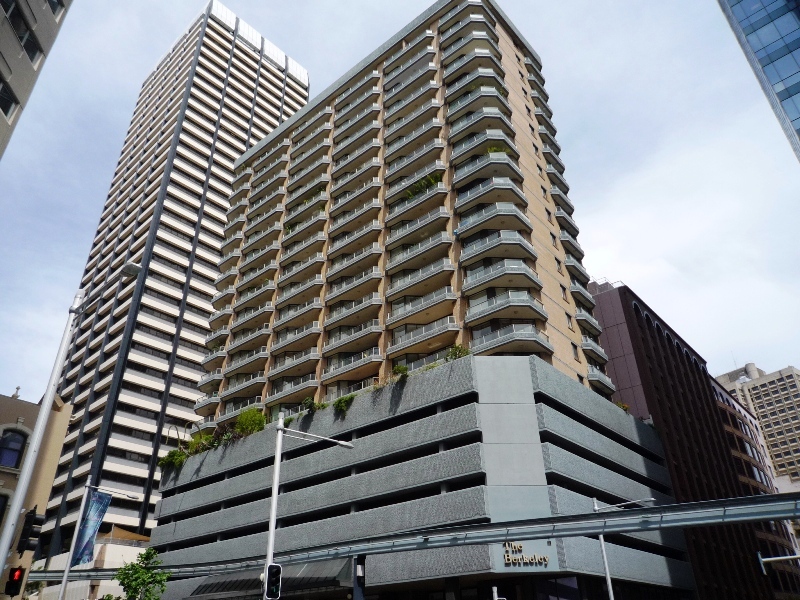 The Berkeley on Market ..... 115 square metres in the City Centre. Picture 2