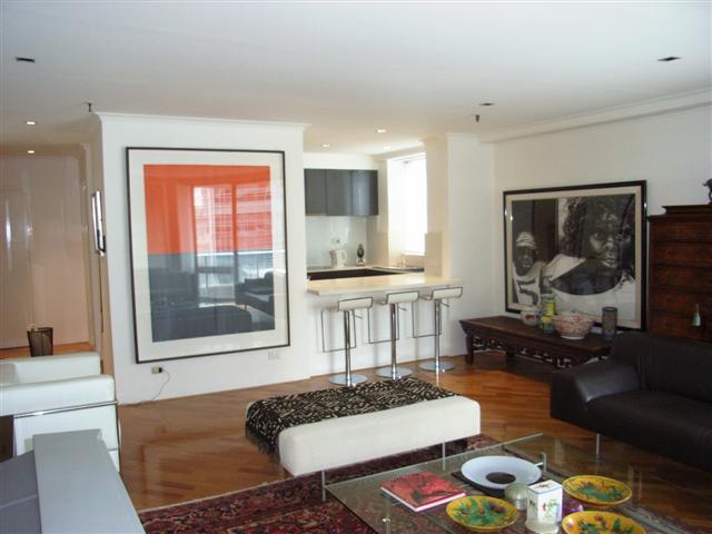 UNFURNISHED 2 BEDROOM APARTMENT Picture