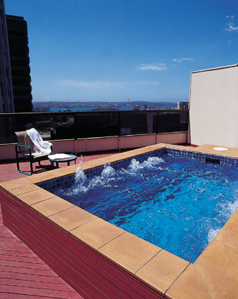 Furnished studio Unit. Picture 2