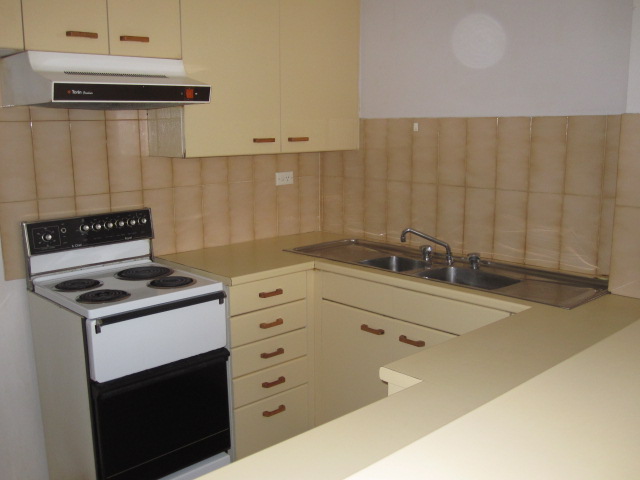 Close to Taylor Square Picture 2