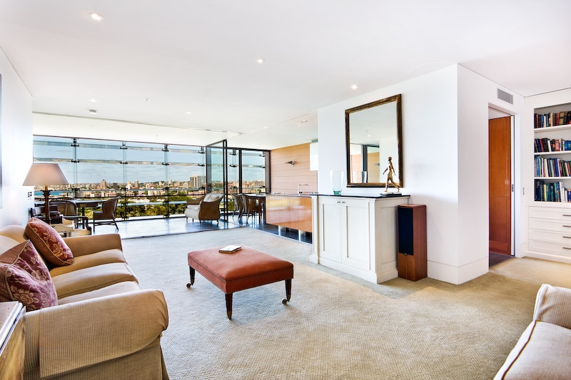 Macquarie Apartments - Sydney CBD - Unfurnished Picture 3