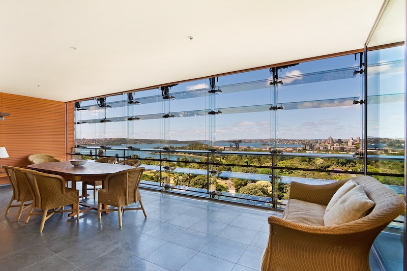 Macquarie Apartments - Sydney CBD - Unfurnished Picture 2