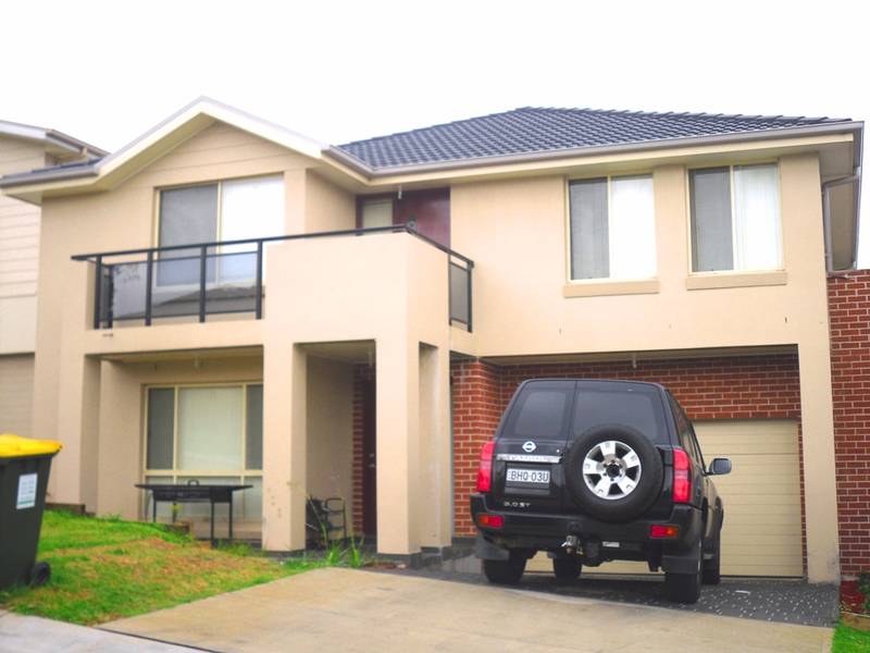 "GREYSTANES NEW ESTATE" Picture 1