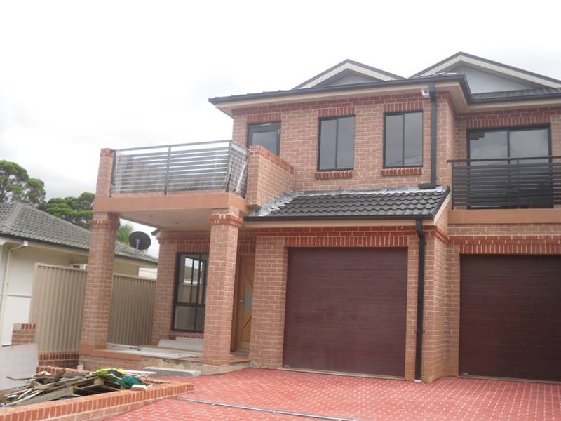 Executive Living Picture