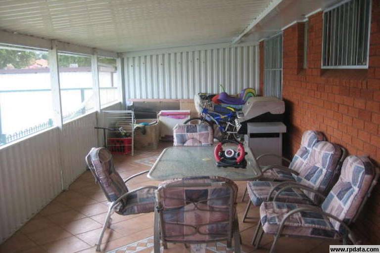 APPROX 650SQM Picture 3