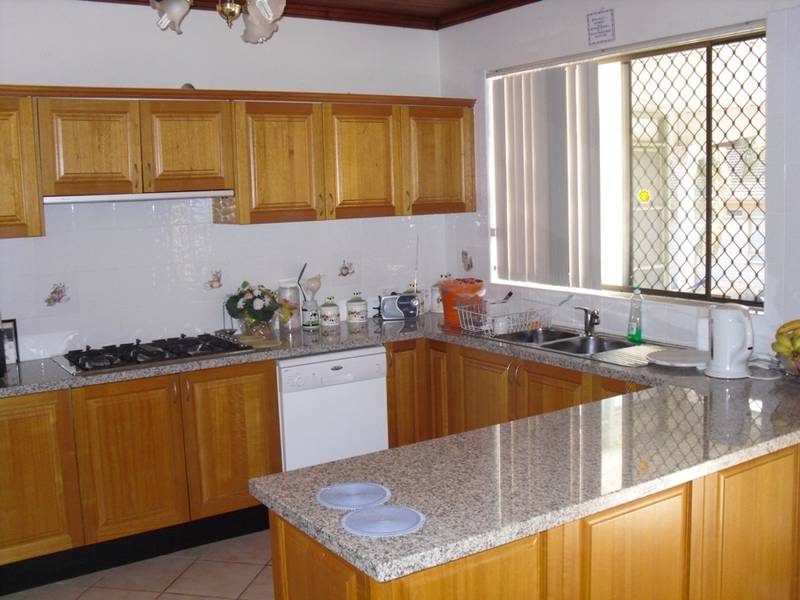 DOUBLE BRICK 5 BEDDA Picture 2