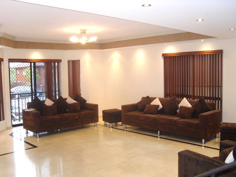 GRAND STANDING!!! Picture 3