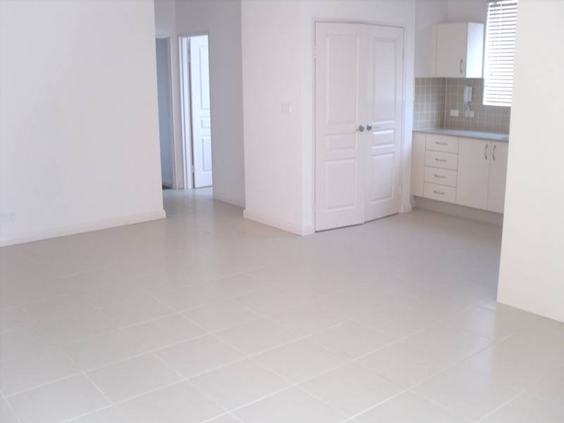 LOCATION CENTRAL Picture 3