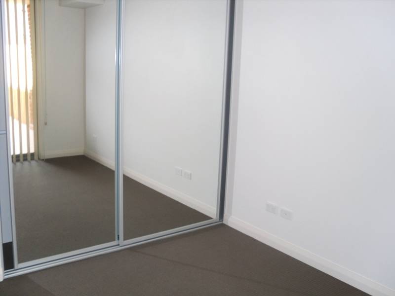 PRIVATE ENTERTAINMENT AREA!!! Picture 3