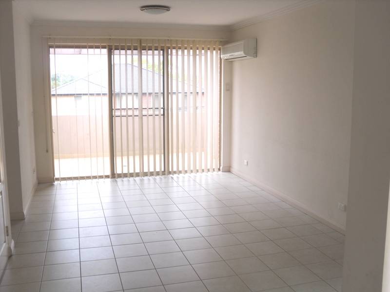 WESTMEAD GARDENS Picture 2