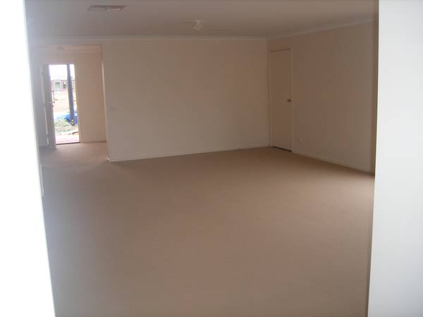 BRAND NEW FAMILY HOME!! Picture