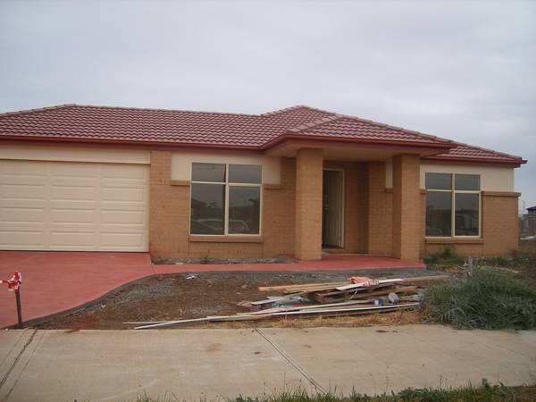 BRAND NEW FAMILY HOME!! Picture
