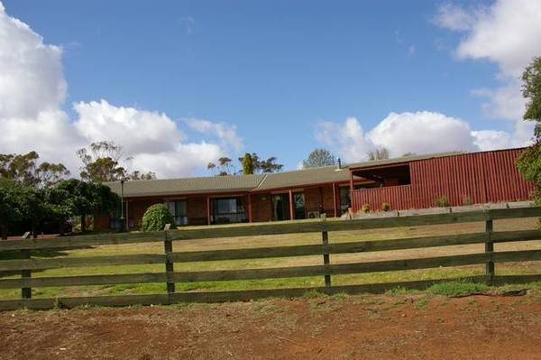 Close to Westlake Developments Spectacular Views Picture 2