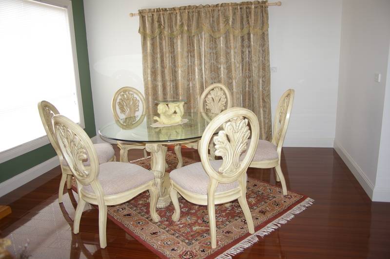 Lifestyle Convenient Location Picture 3