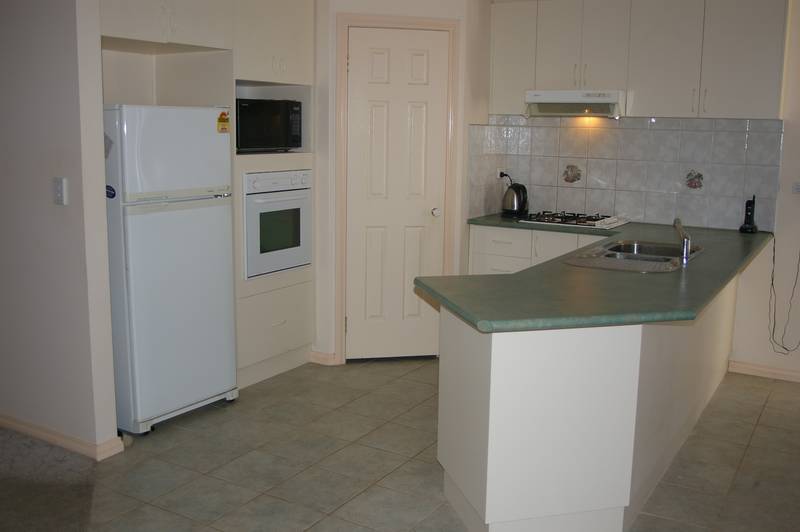 The Beauty of Easy Living! Picture 2