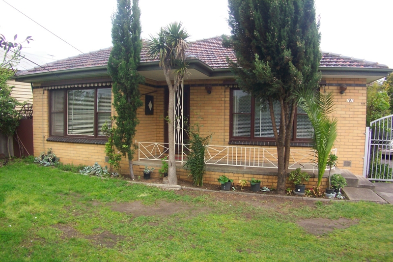 Location with Unlimited Potential Picture 1