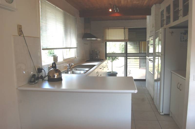 Central, Convenient and Inviting. Picture 2