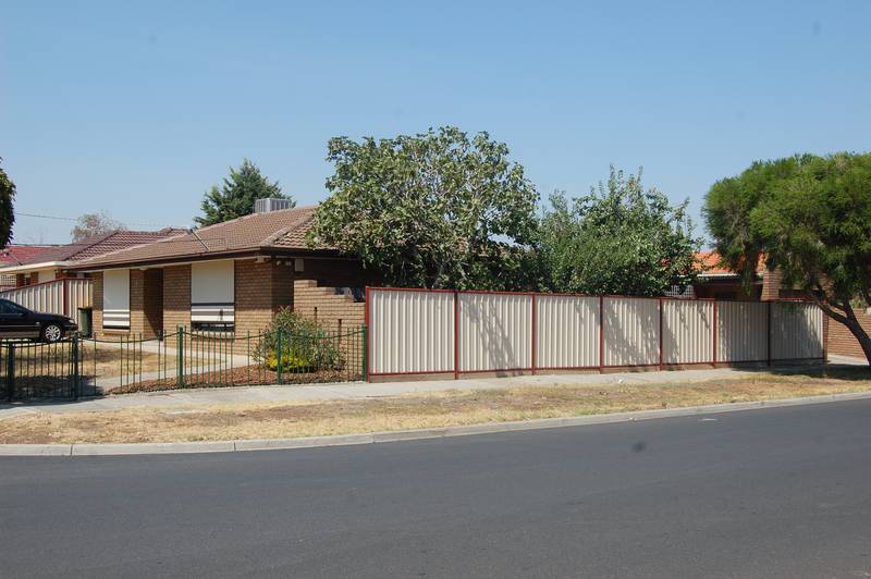 The Perfect Opportunity Convienet Location Picture 2