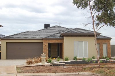 Essence of Space & Easy Family Living! Picture