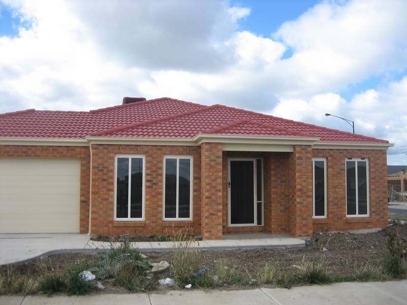 Modern Home!! Picture 1