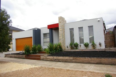 Sophisticated, Easy Living Layout Picture