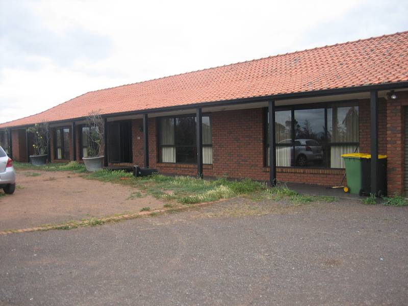 Peace & Quiet!! Picture 1