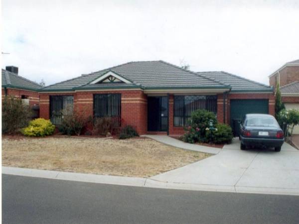 Well Presented 3 Bedroom Unit Picture 1