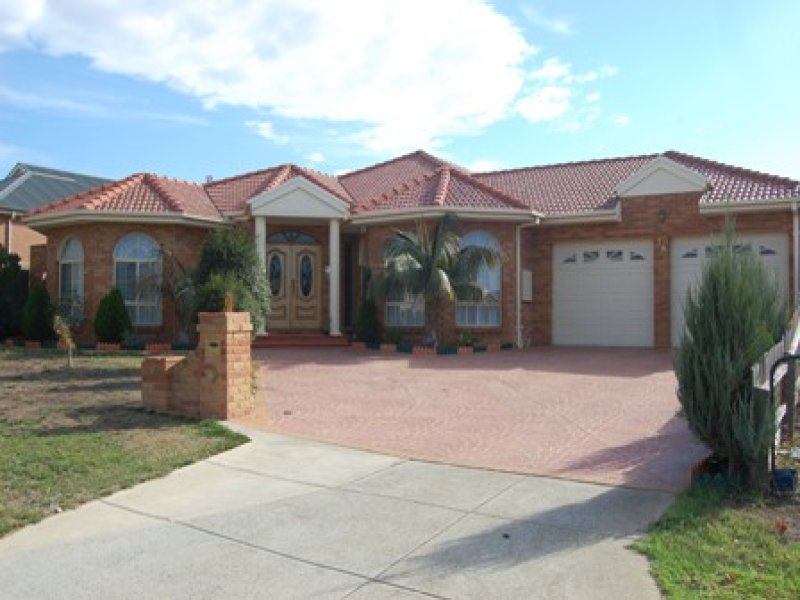 Seduced by Quality, Space and Entertaining Class Picture 1